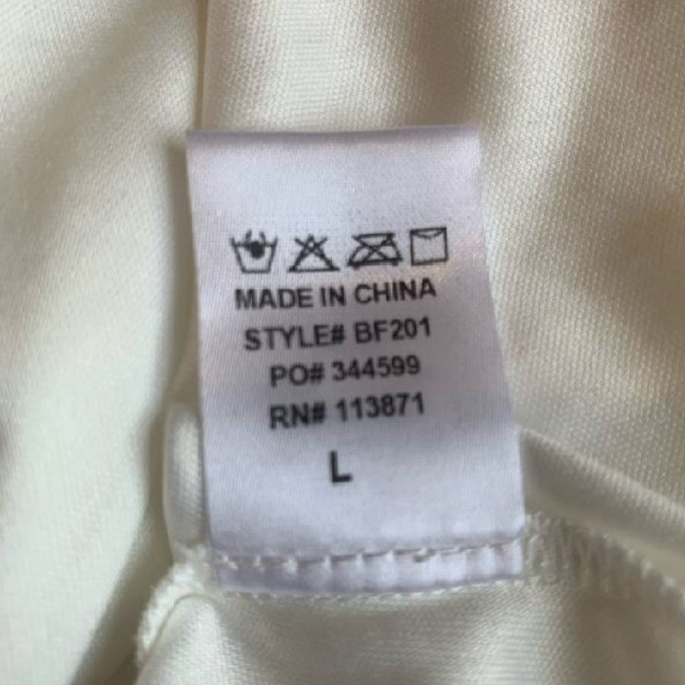 Fashion Nova White Ruffle Cap Sleeve Eyelet Shirt with Tie Women’s Size L - Picture 10 of 14